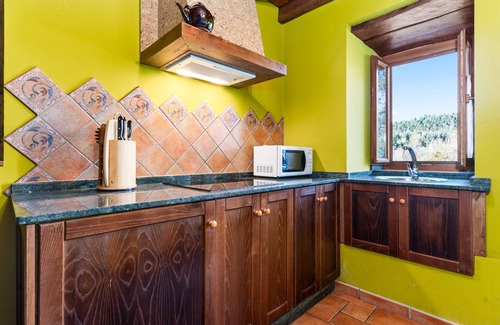 Espasante House | Country House 'Bimbieiro' with Shared Terrace, Shared Garden and Wi-Fi