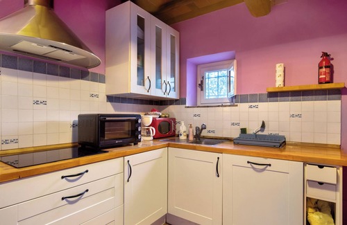 Villabuona House | Country House 'Casa Lavanda' with Mountain View, Private Pool and Wi-Fi