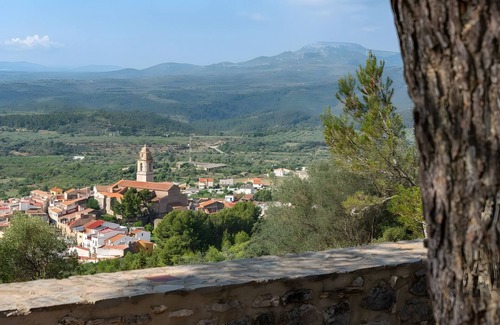 Rossell House | Country House 'Casa Rural Angelita' with Mountain View, Wi-Fi and Air Conditioning