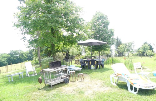 Pouillon House | Country House 'Domaine Baraque' with Mountain View, Wi-Fi and Air Conditioning