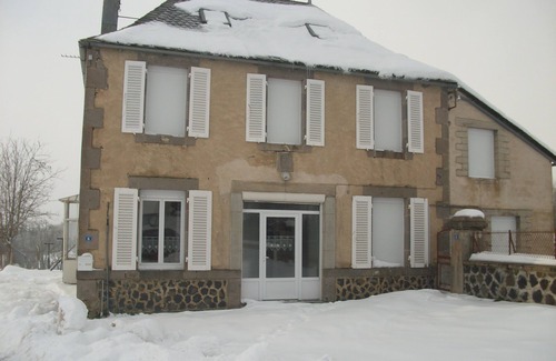 Saint-Saturnin House | Country house