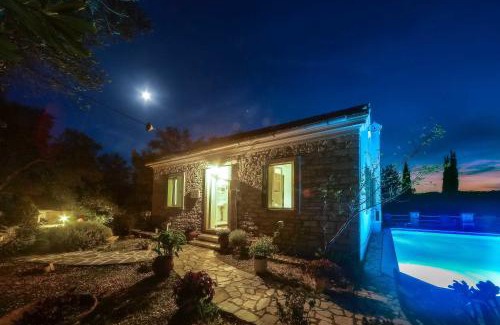 Koutsi House | Country house