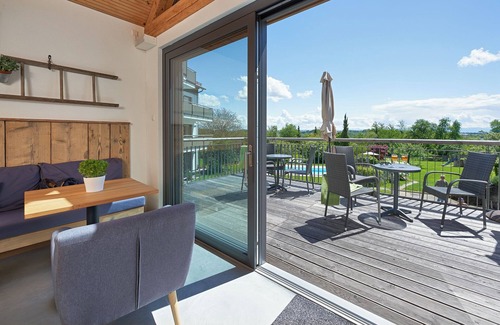 Bitzenhofen Apartment | Country house Hoher Birnau, 76 sqm, 2 bedrooms, max. 4 persons