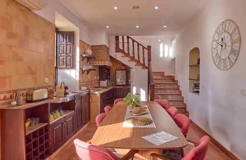 Cabra House | Country House 'Holiday House Dehesa Del Colmenar' with Mountain View, Wi-Fi and Air Conditioning