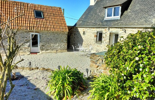Lezardrieux Cottage | Country house just 2 km from the beaches of Lézardrieux