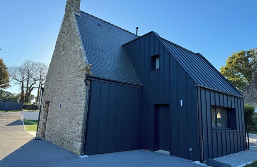 Pluneret House | Country house, La cave