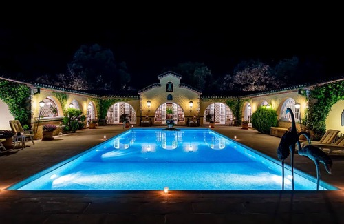 Darnius Apartment | Country House 'Mimosa Montaña' with Mountain View, Wi-Fi and Air Conditioning