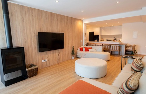 Guilhofrei House | Country House 'Montanha' with Mountain View, Wi-Fi and Air Conditioning