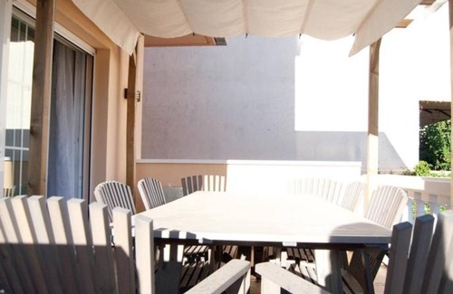 Cabanillas House | Country House 'Reyno De Bardenas' with Private Terrace, Private Garden and Wi-Fi