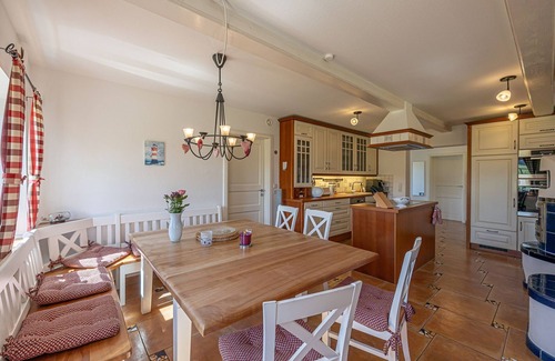 Steinbergkirche House | Country house villa Wolsroi
