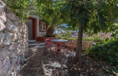 Valdelaguna House | Country House 'Villa Florita' with Private Pool, Wi-Fi and Air Conditioning