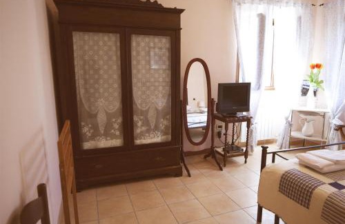 San Ginesio House | Country House Villa Sabrina