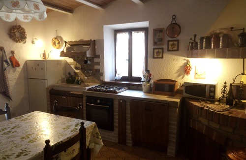 Lapedona House | Country house with swimming pool in the province of Fermo.