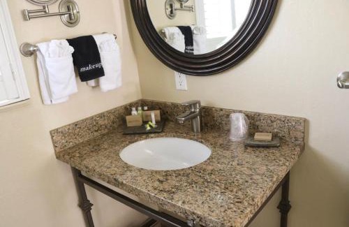 Palo Alto Hotel | Country Inn Motel