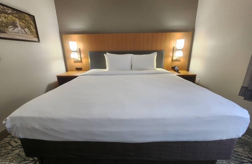 Dahlgren Hotel | Country Inn & Suites by Radisson, Dahlgren-King George, VA