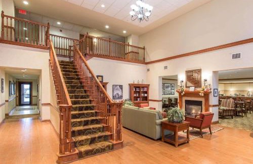 West Seneca Hotel | Country Inn & Suites by Radisson, Buffalo South I-90, NY