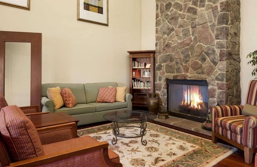Crestview Hotel | Country Inn & Suites by Radisson, Crestview, FL