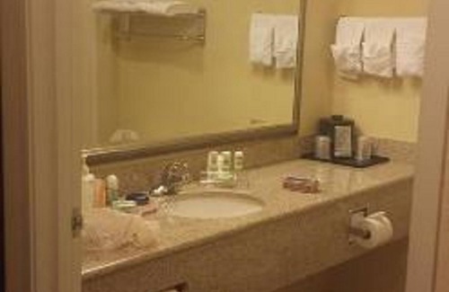 Crestview Hotel | Country Inn & Suites by Radisson, Crestview, FL