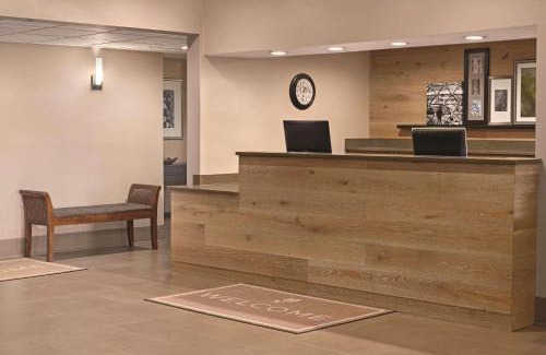 Georgetown Hotel | Country Inn & Suites by Radisson, Georgetown, KY