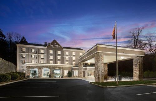 Kenilworth Hotel | Country Inn & Suites by Radisson Asheville Downtown Tunnel Road