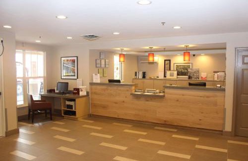 Pennington Bend Hotel | Country Inn & Suites by Radisson, Nashville, TN