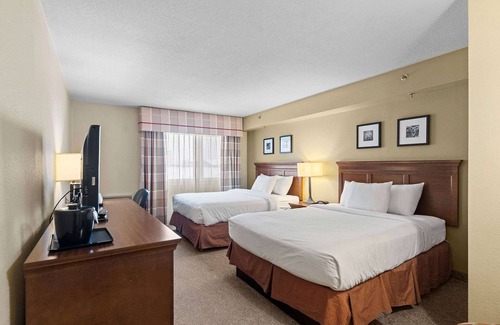 North Industrial Hotel | Country Inn & Suites by Radisson, Saskatoon, SK