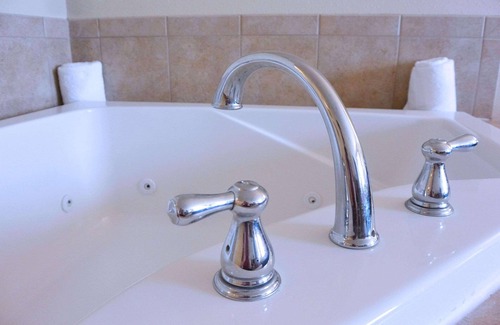 Orange Prairie Hotel | Country Inn & Suites by Radisson, Peoria North, IL