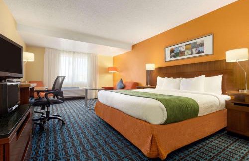 South Mountain Hotel | Country Inn & Suites by Radisson, Phoenix Airport, AZ