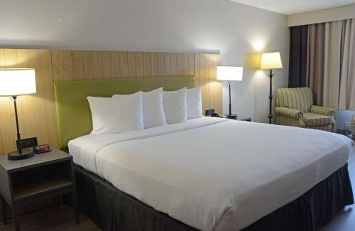 Buford Hotel | Country Inn & Suites by Radisson, Buford at Mall of Georgia, GA
