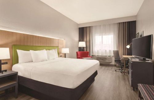 Byram Hotel | Country Inn & Suites by Radisson, Byram-Jackson South, MS