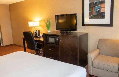 Garden City Hotel | Country Inn & Suites by Radisson, Garden City, KS