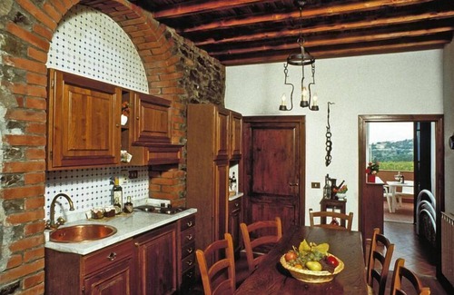 San Donato in Fronzano Apartment | Country Estate Fattoria degli Usignoli