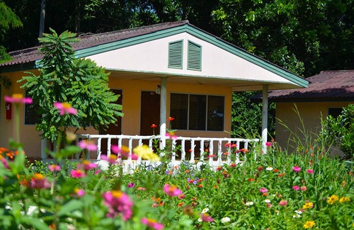Nam Song Hotel | Country Lake Nature Lodge