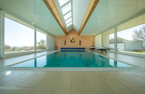 Breitenbrunn Villa | Country Lake Villa