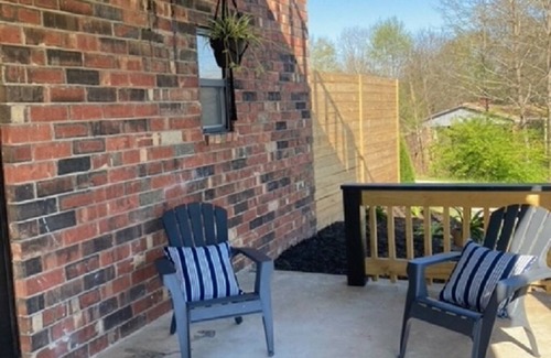 Jones Mills Condo | Country Living 20 minutes from Downtown Hot Springs and Oaklawn Racetrack.