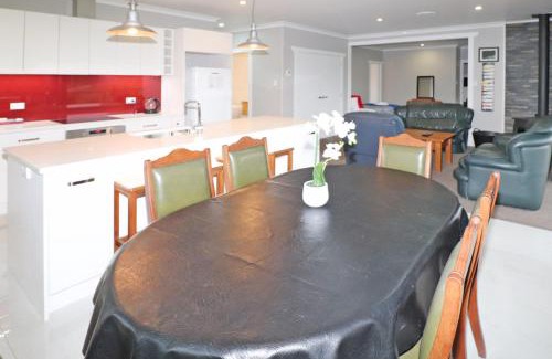 Tamahere House | Country Living on Raynes Road