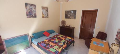 Laconi House | Country Living School