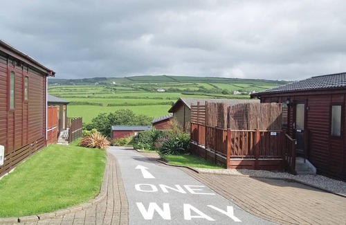 Tintagel Ski Chalet | Country Lodge Four Spa
