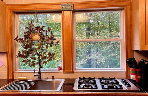 Holmes House | "Country outside the city " n3 bedrooms 2 full bathrooms