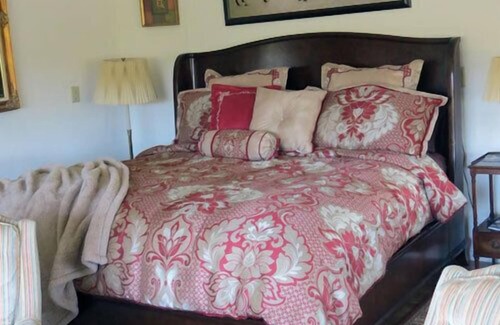 Corral de Tierra House | Country Paradise -- 5 Minutes from Mazda Raceway Laguna Seca