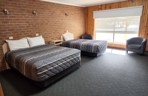 Naracoorte Hotel | Country Roads Motor Inn Naracoorte