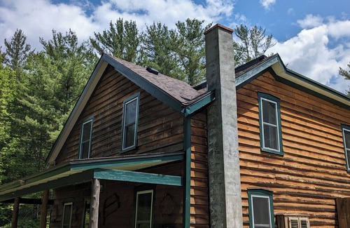 Upper Jay House | Country Roads Take me Home - Ausable River Access on 5 Acres