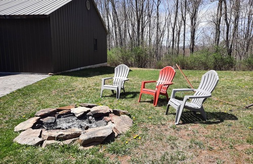 Meadow Bluff House | Country Roads Take Me Home near Lewisburg, WV