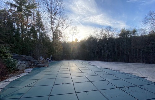 Mount Marion House | Country Setting Close to Town
