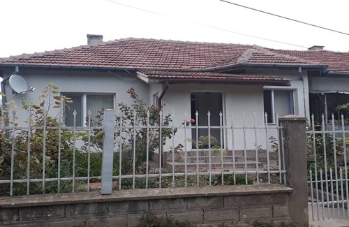 Oryahovo House | Country side house situated near the Danube river and the Bechet-Oryahovo ferry.