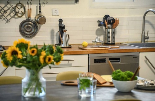 Old North Apartment | Country Vibes in North Tel-Aviv