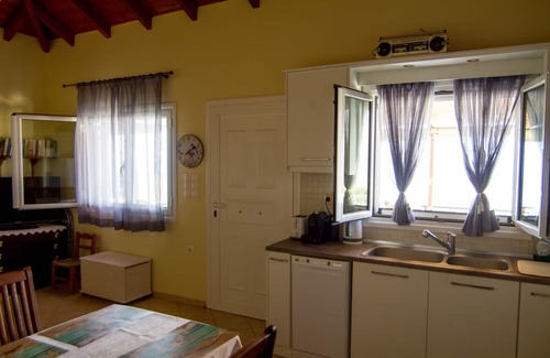 Voies Villa | Country Villa Neapoli with a relaxing view