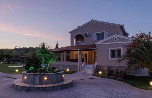 Vassilatika Villa | Country Villa Verde
