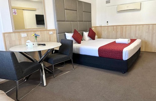 Cowra Hotel | Countryman Motor Inn Cowra