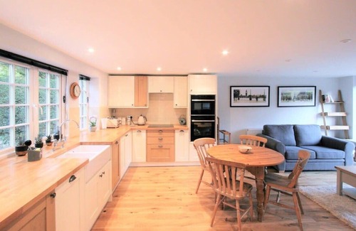 East Lavant House | Countryside Annexe Near Goodwood